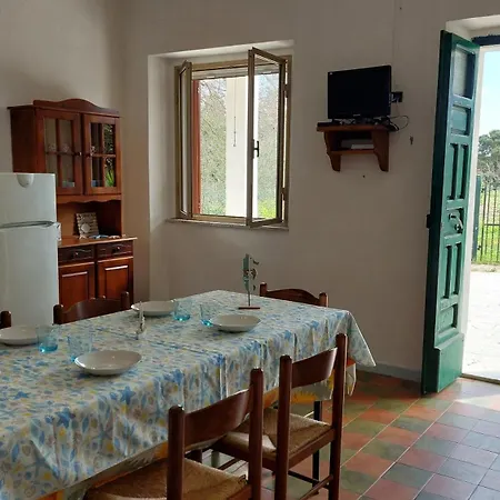'il Cortiletto' Апартаменты *